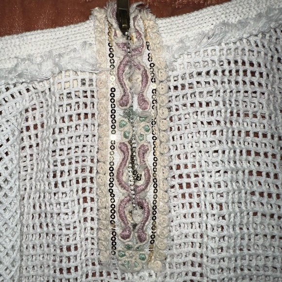 POL White Crochet Sweater With Embroidery - Picture 4 of 5